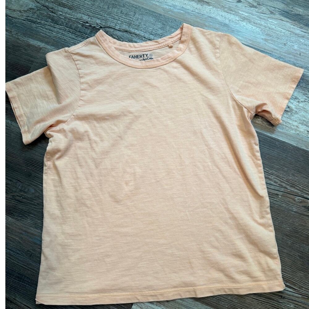 Faherty Sunwashed Essential Tee organic cotton peach cream orange women sz S EUC